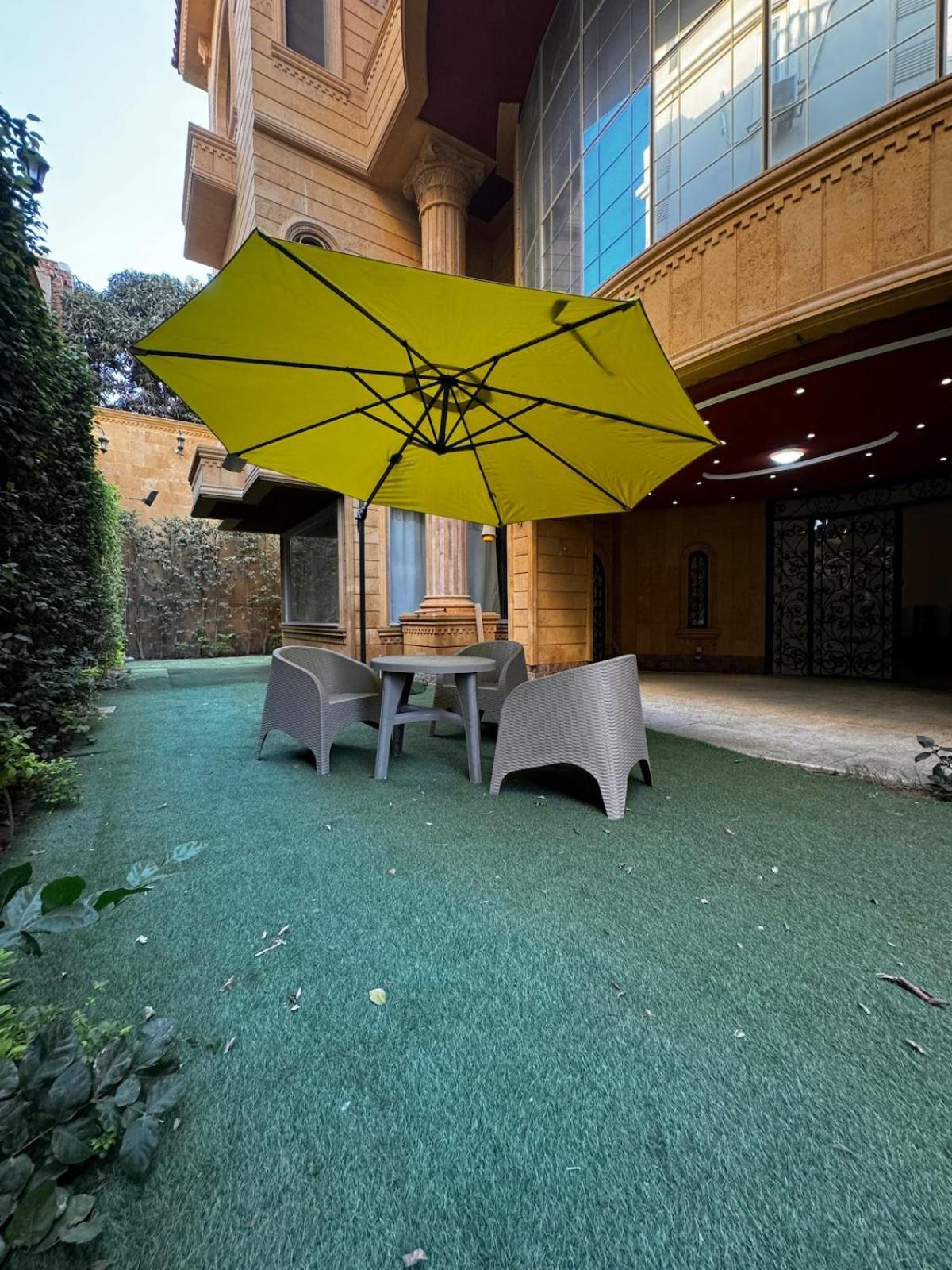 Apartment Luxurious In New Near Cfc Shopping Mall For Families Only